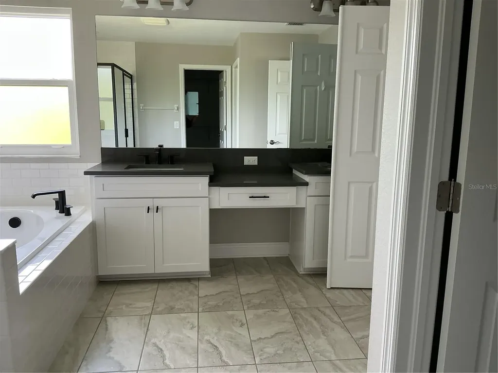 19457 Redwood Point Drive Tampa FL 33647