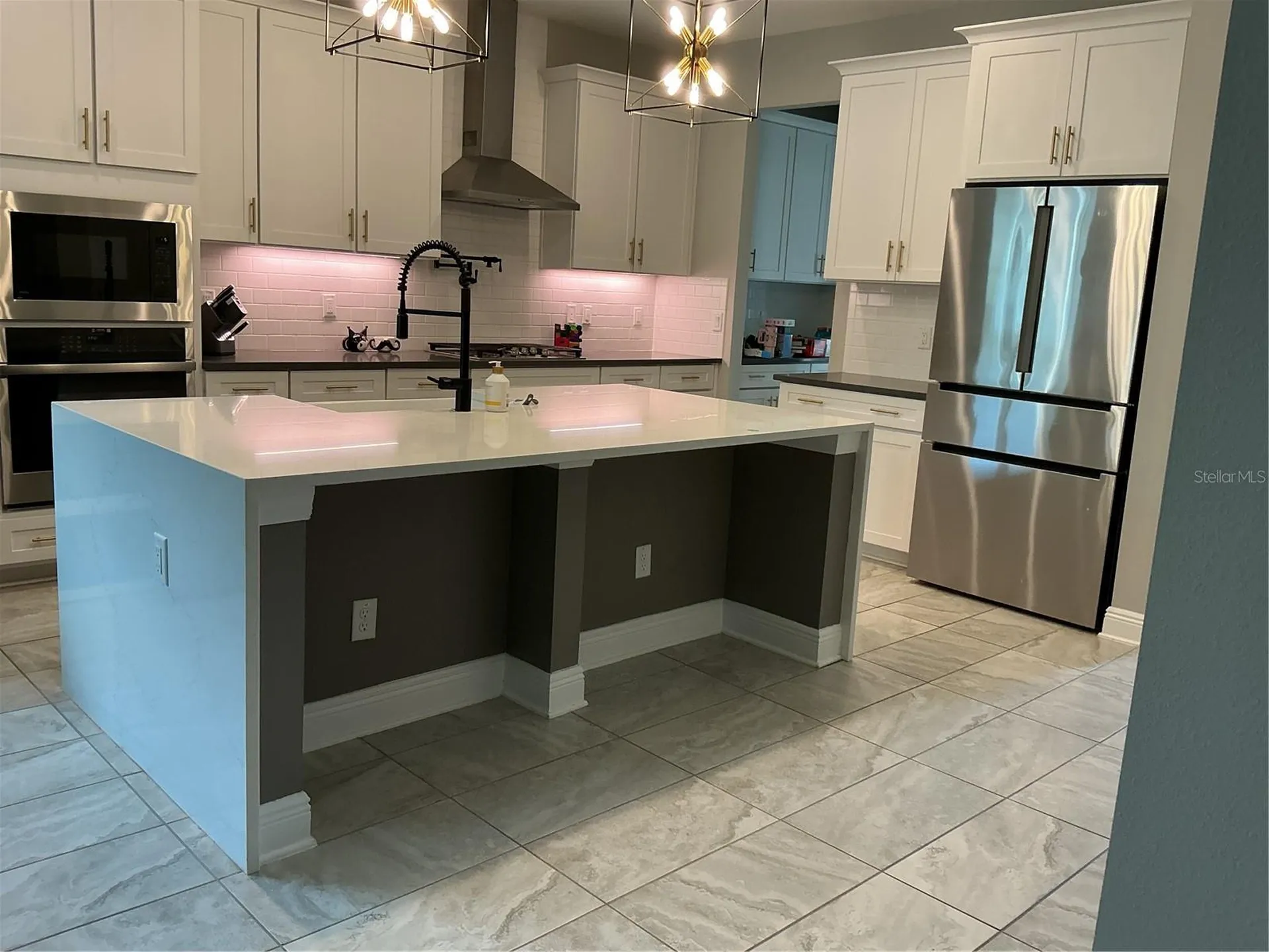 19457 Redwood Point Drive Tampa FL 33647