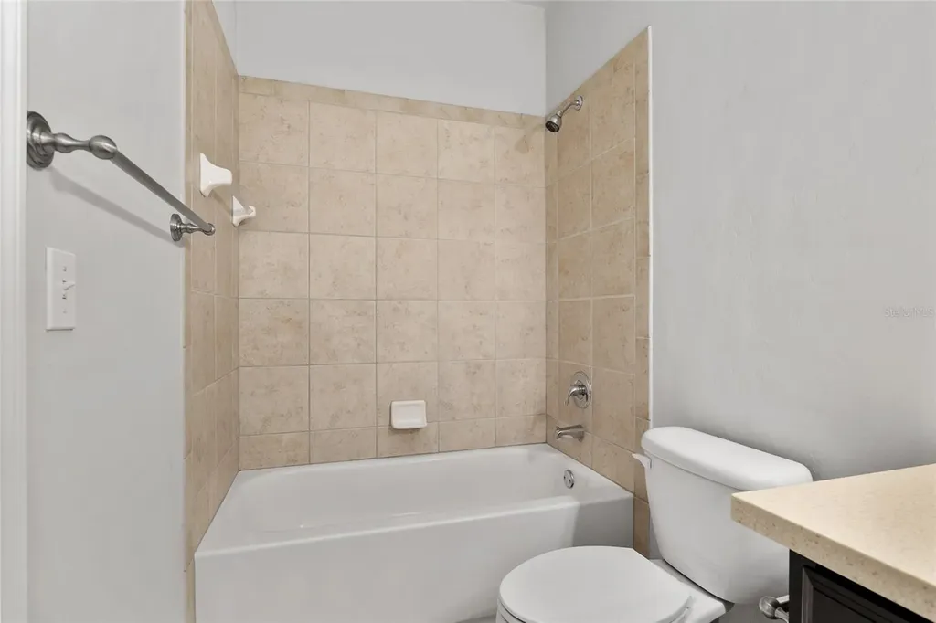 2283 NW 52nd Place Gainesville FL 32605