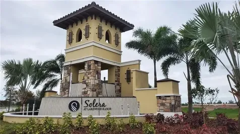17214 Harvest Moon Way Bradenton FL 34211