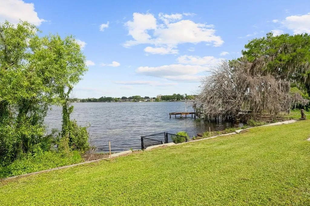 1298 Beachview Avenue Winter Park FL 32789