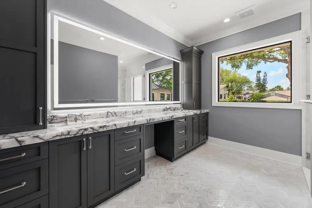 19 Hibiscus Road Belleair FL 33756