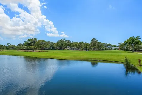 19 Hibiscus Road Belleair FL 33756