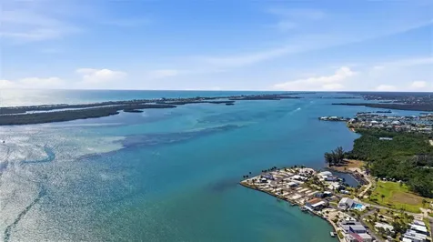 7500 Park Pointe Drive Englewood FL 34224