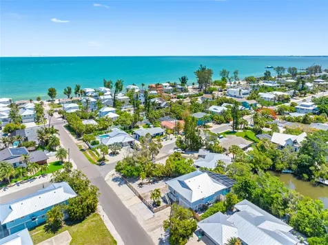 417 Poinsettia Road Anna Maria FL 34216