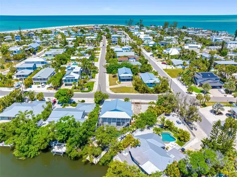 417 Poinsettia Road Anna Maria FL 34216