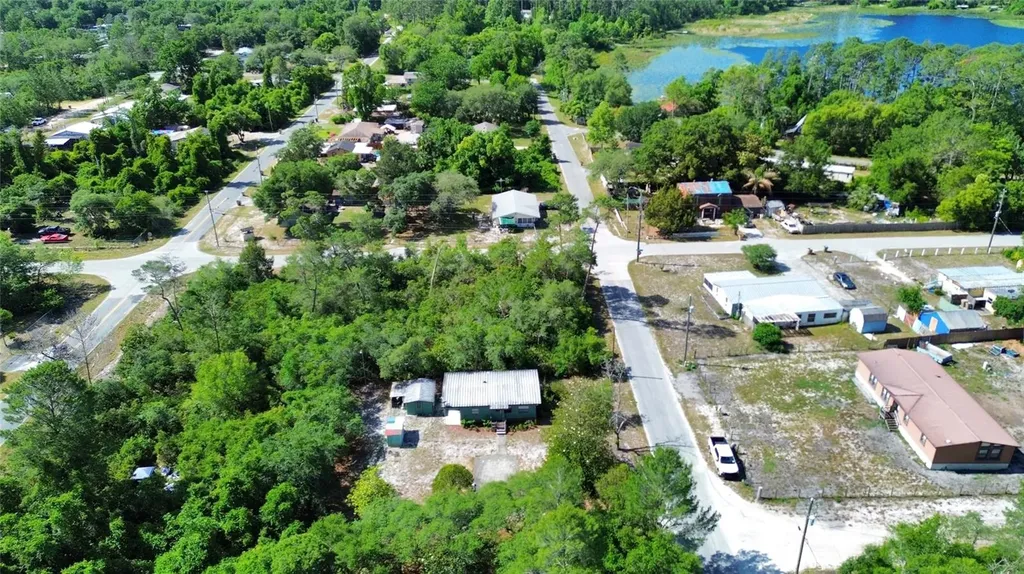 45742 Ohio Street Paisley FL 32767