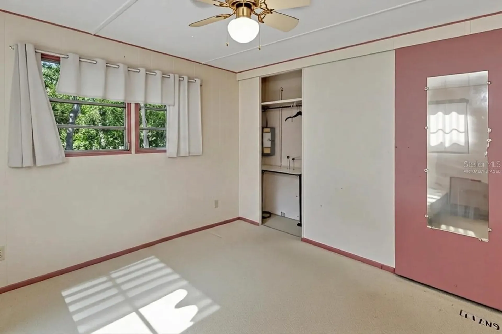 45742 Ohio Street Paisley FL 32767