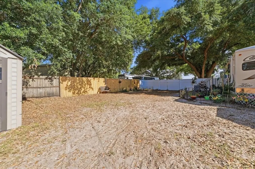 10049 Quinn Road Polk City FL 33868