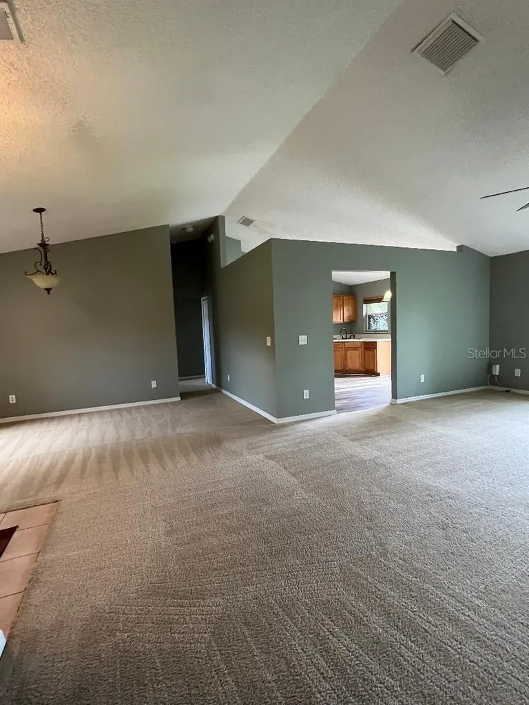 712 Reading Terrace Deltona FL 32725