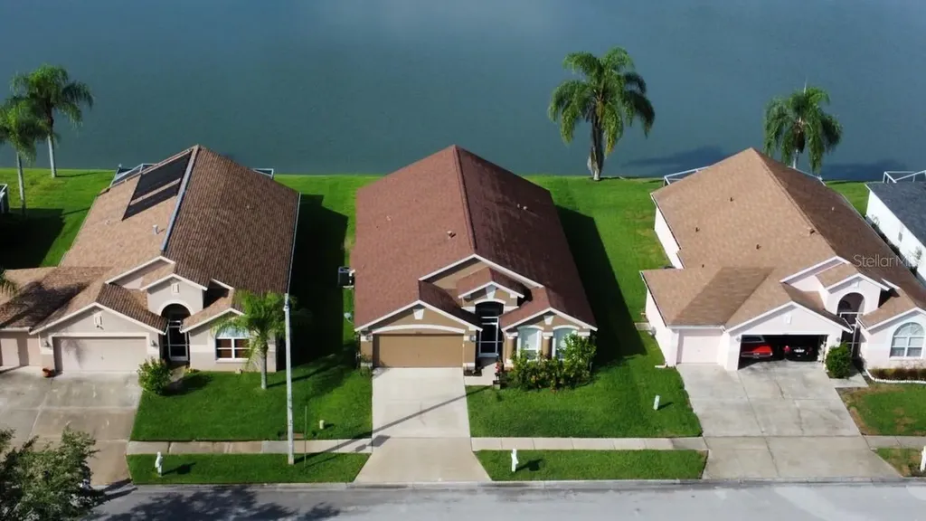28826 Raindance Avenue Wesley Chapel FL 33543