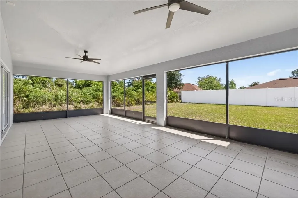 28 Freneau Lane Palm Coast FL 32137