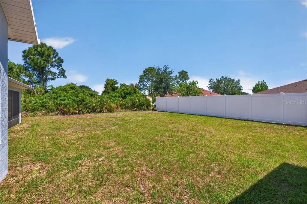 28 Freneau Lane Palm Coast FL 32137