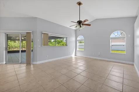 28 Freneau Lane Palm Coast FL 32137