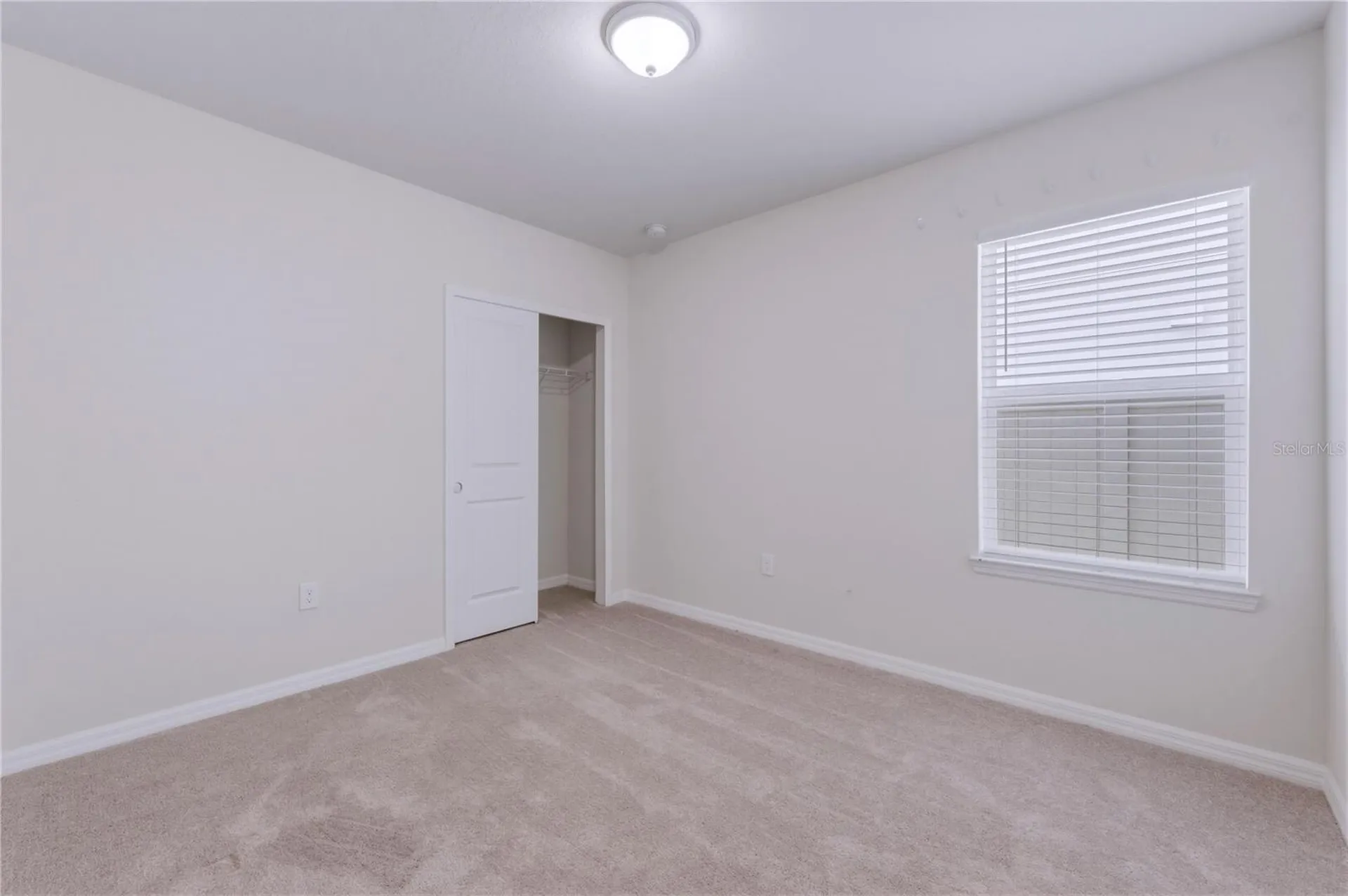 3535 Weaver Way Davenport FL 33837