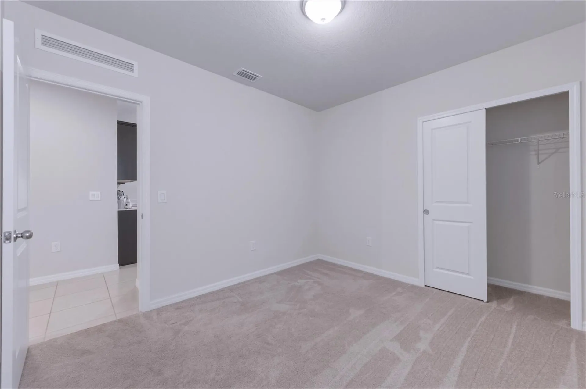 3535 Weaver Way Davenport FL 33837