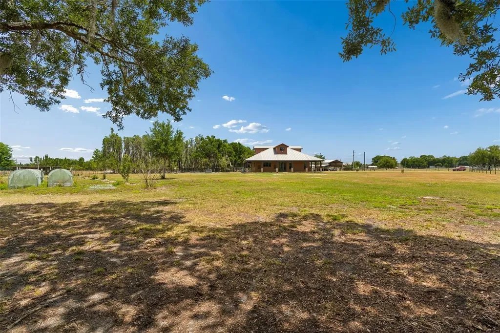 41451 Nipper Road Zephyrhills FL 33540