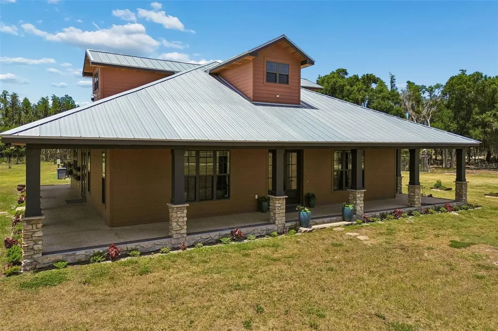 41451 Nipper Road Zephyrhills FL 33540