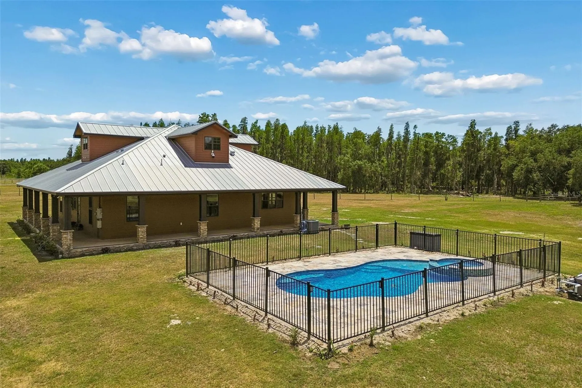 41451 Nipper Road Zephyrhills FL 33540