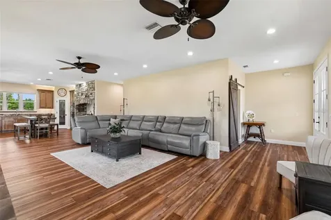 41451 Nipper Road Zephyrhills FL 33540