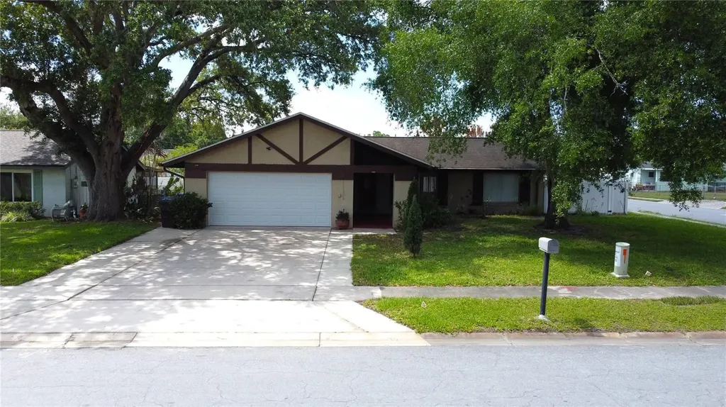 1718 Bruce Street Kissimmee FL 34741