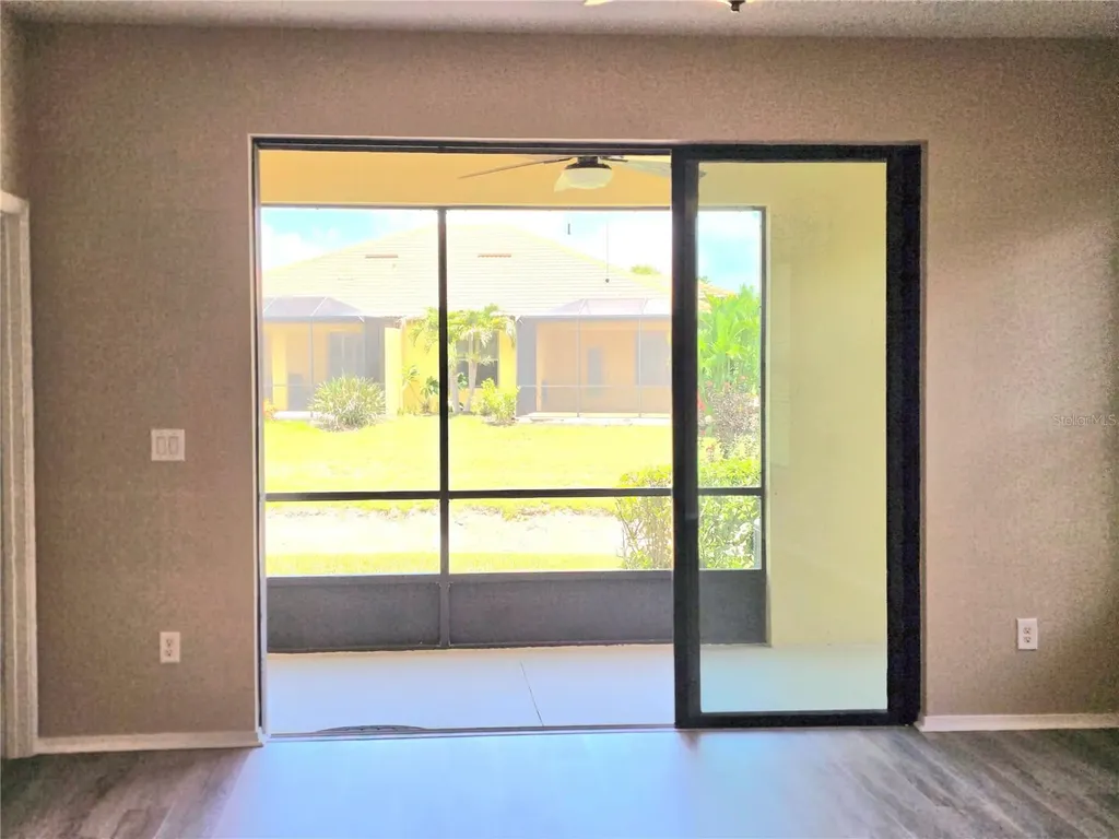5646 Sunset Falls Drive Apollo Beach FL 33572