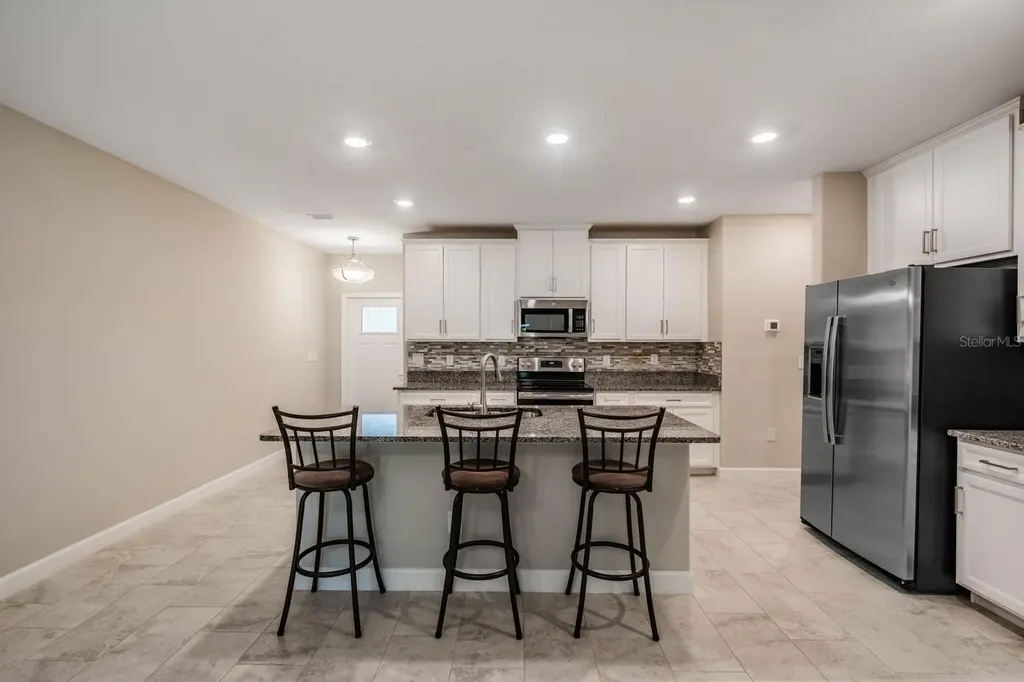 10246 Echo Dock Loop San Antonio FL 33576