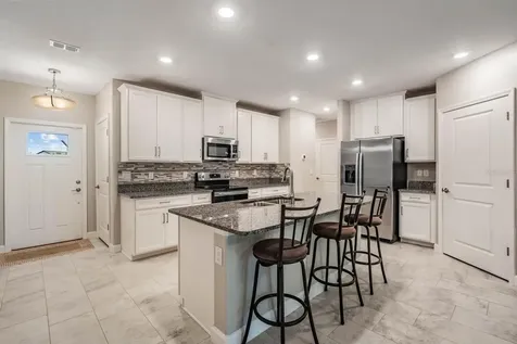10246 Echo Dock Loop San Antonio FL 33576