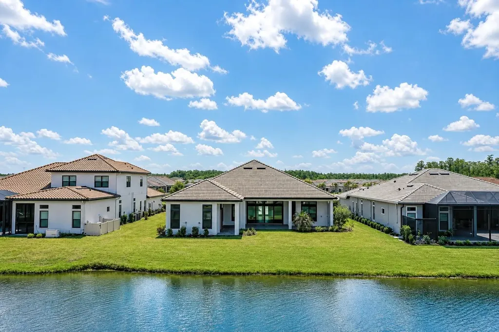 4866 Freccia Loop Wesley Chapel FL 33543