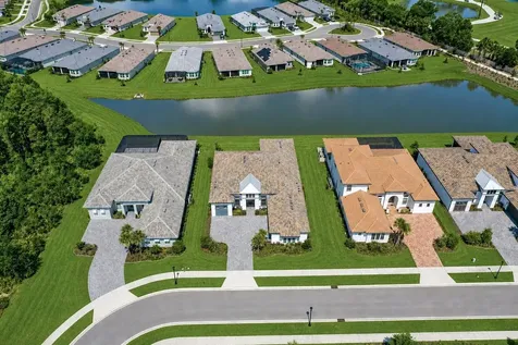 4866 Freccia Loop Wesley Chapel FL 33543