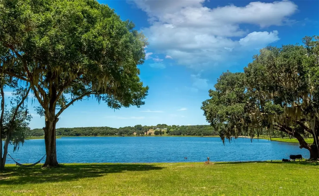 34710 Clayton Road Dade City FL 33523