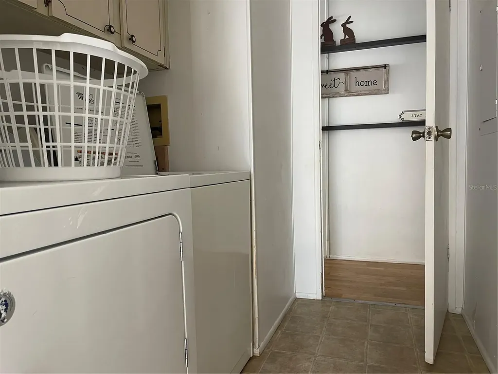 312 S Timber Trail Wildwood FL 34785
