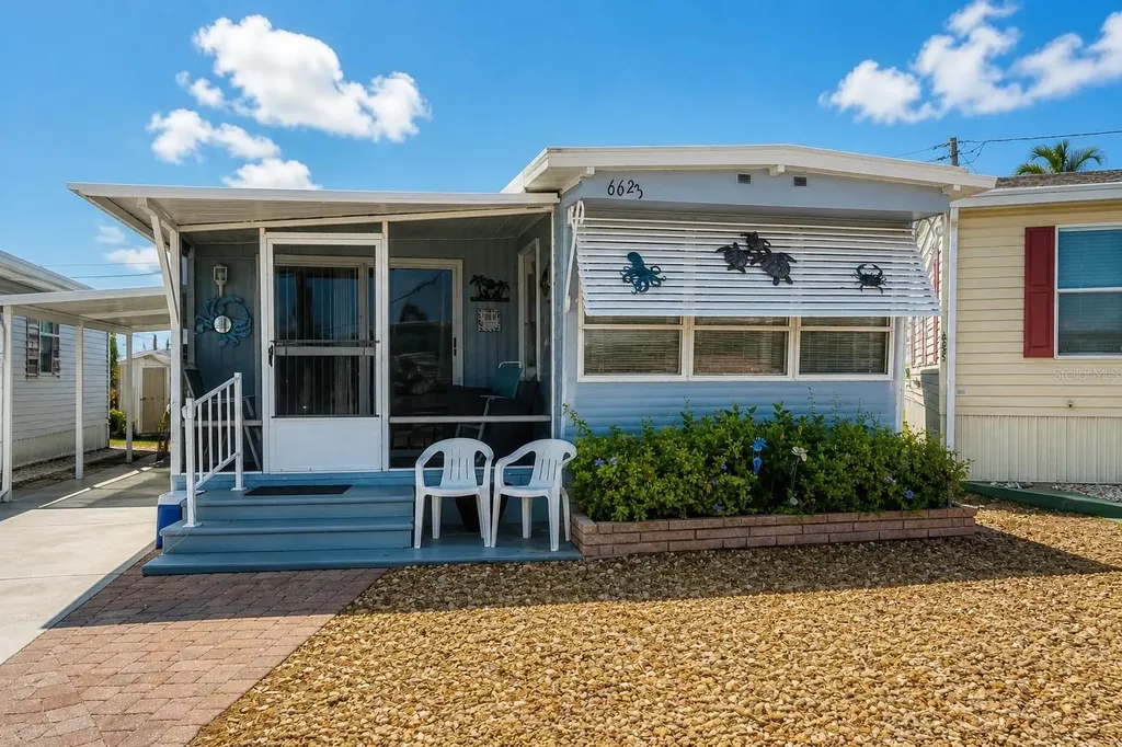 6623 Washington Street Bradenton FL 34207