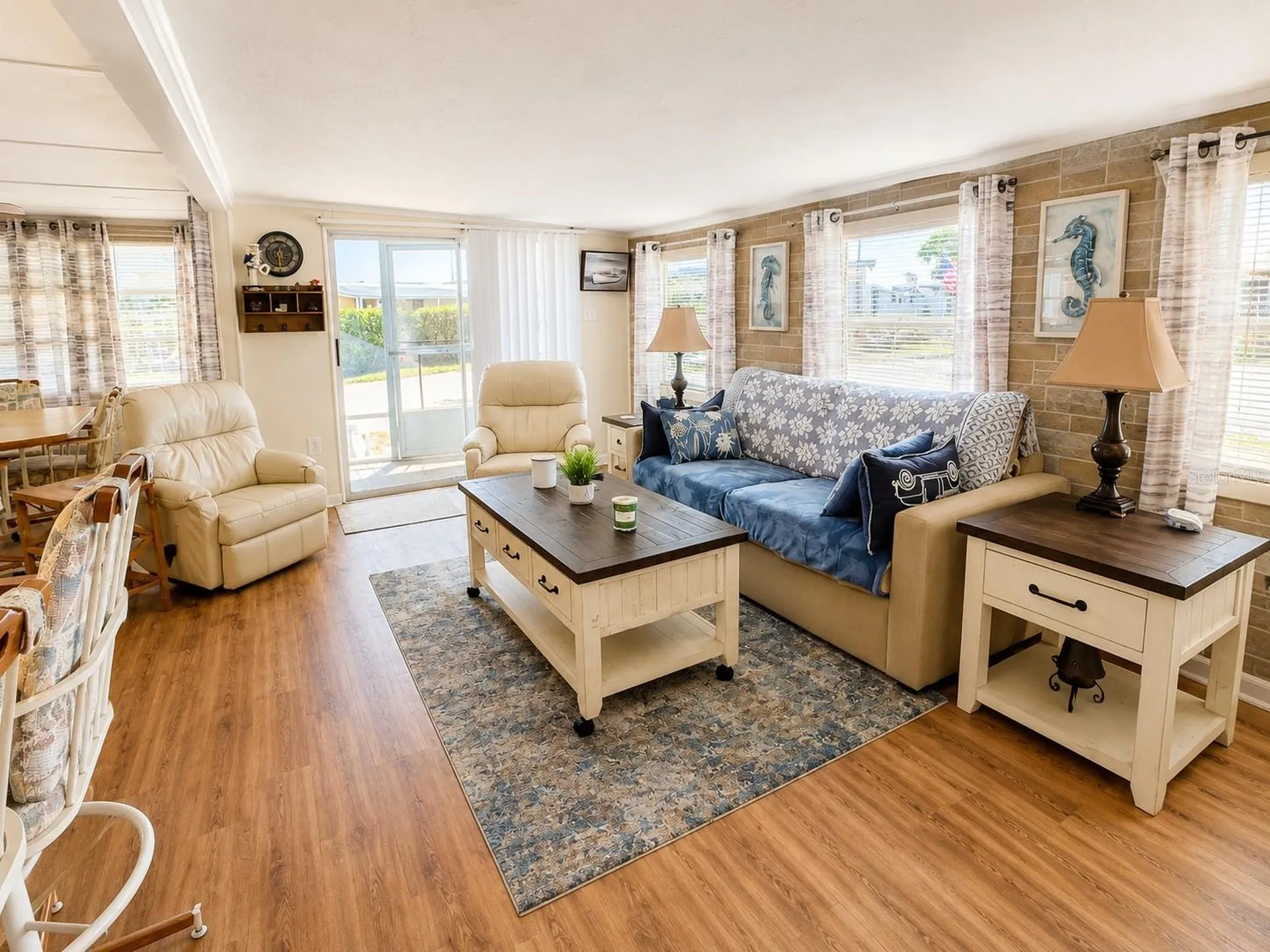 6623 Washington Street Bradenton FL 34207