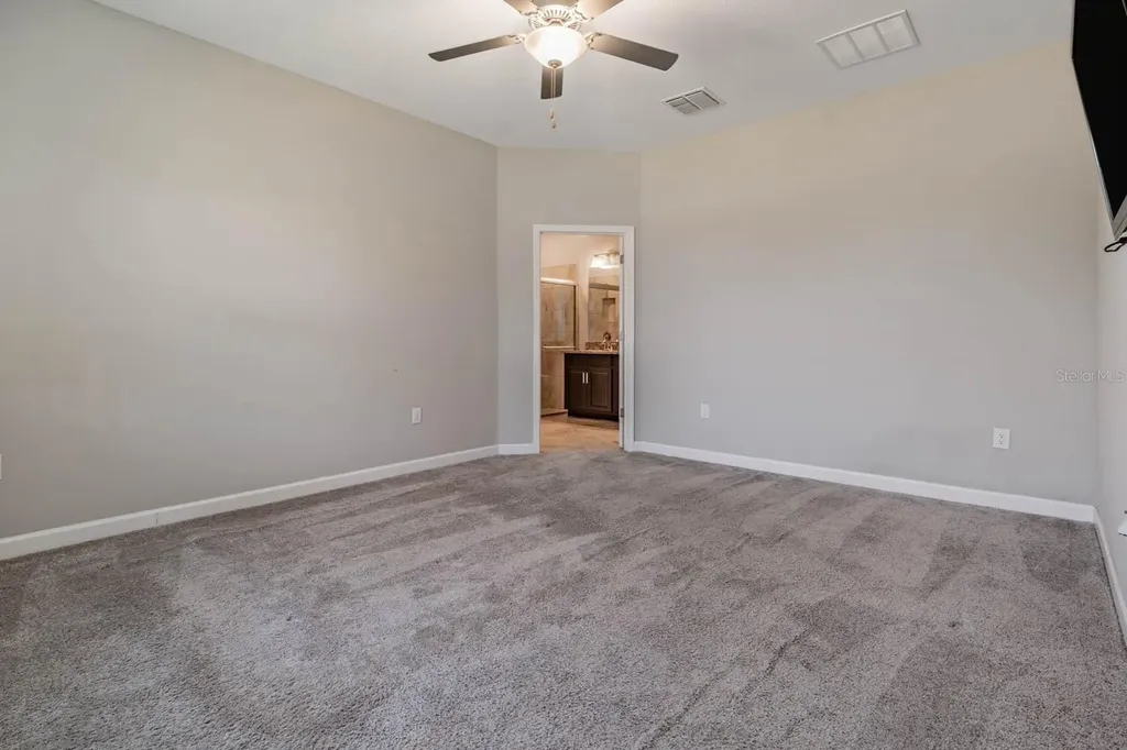 31427 Cannon Rush Drive San Antonio FL 33576
