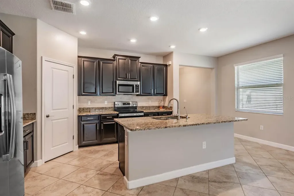 31427 Cannon Rush Drive San Antonio FL 33576