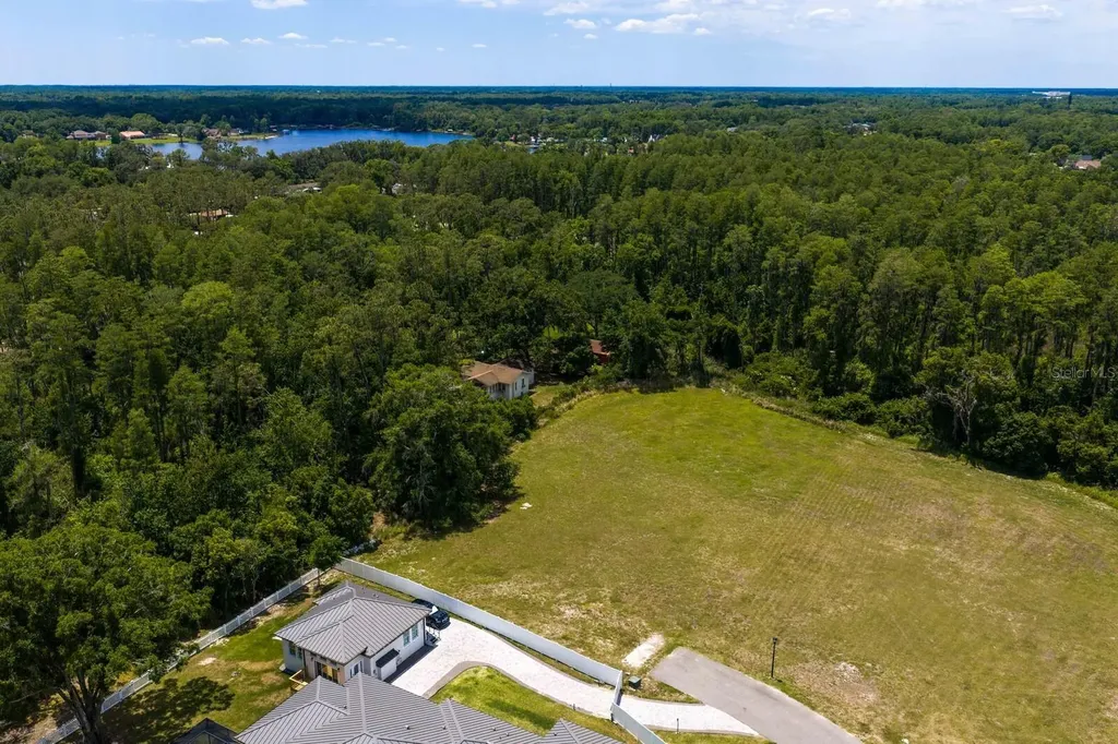 297 Magnolia Acres Court Lutz FL 33548