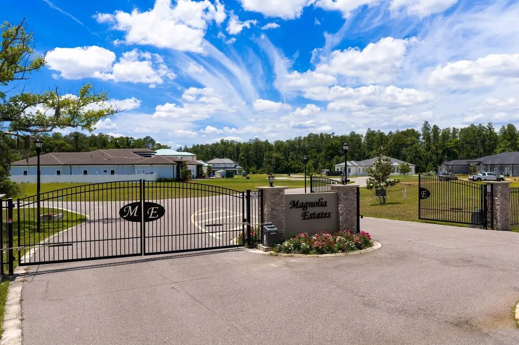 297 Magnolia Acres Court Lutz FL 33548