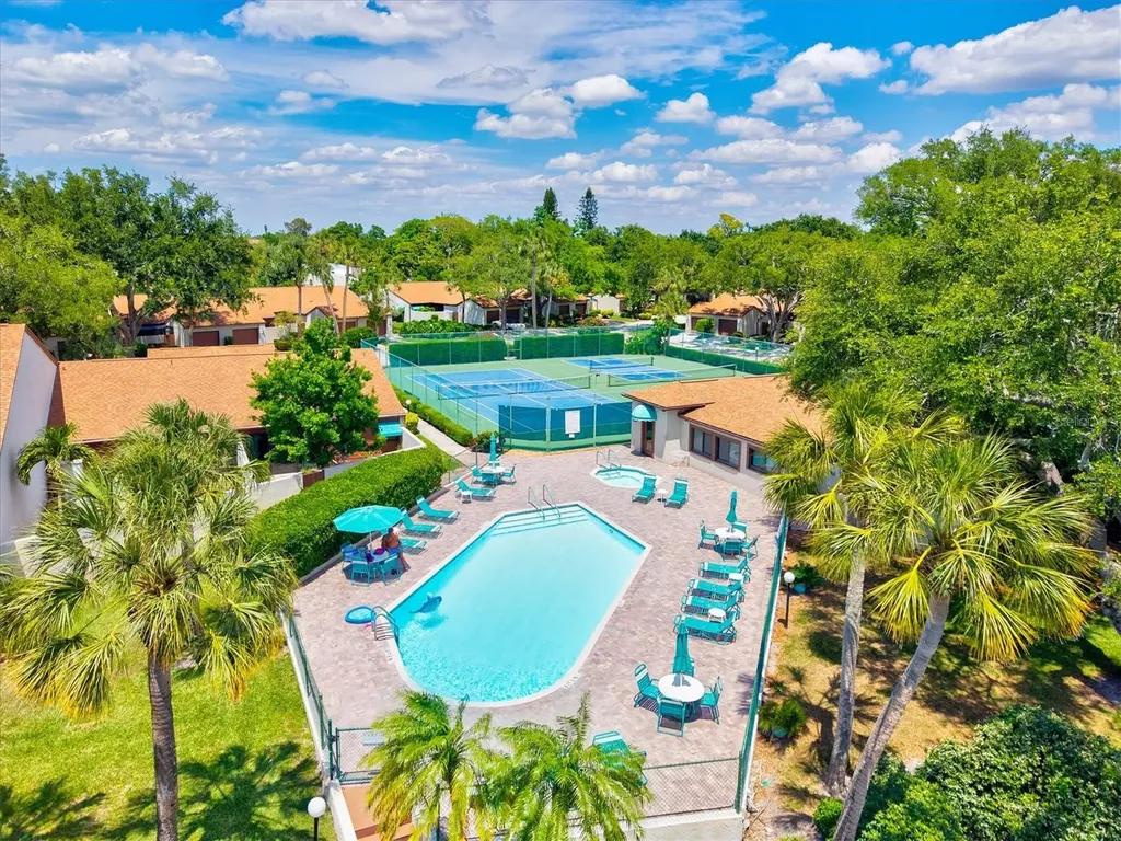 4612 Park Lake Terrace N Bradenton FL 34209