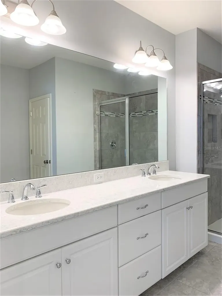 1073 Amber Leaf Trail Wesley Chapel FL 33544