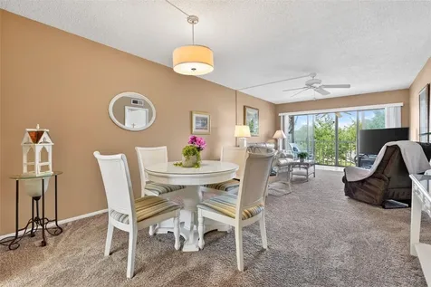 505 30th Avenue W Bradenton FL 34205