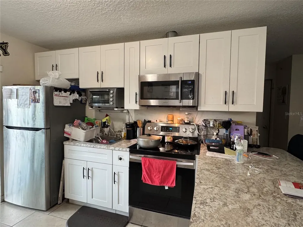 207 E Buchanon Avenue Orlando FL 32809