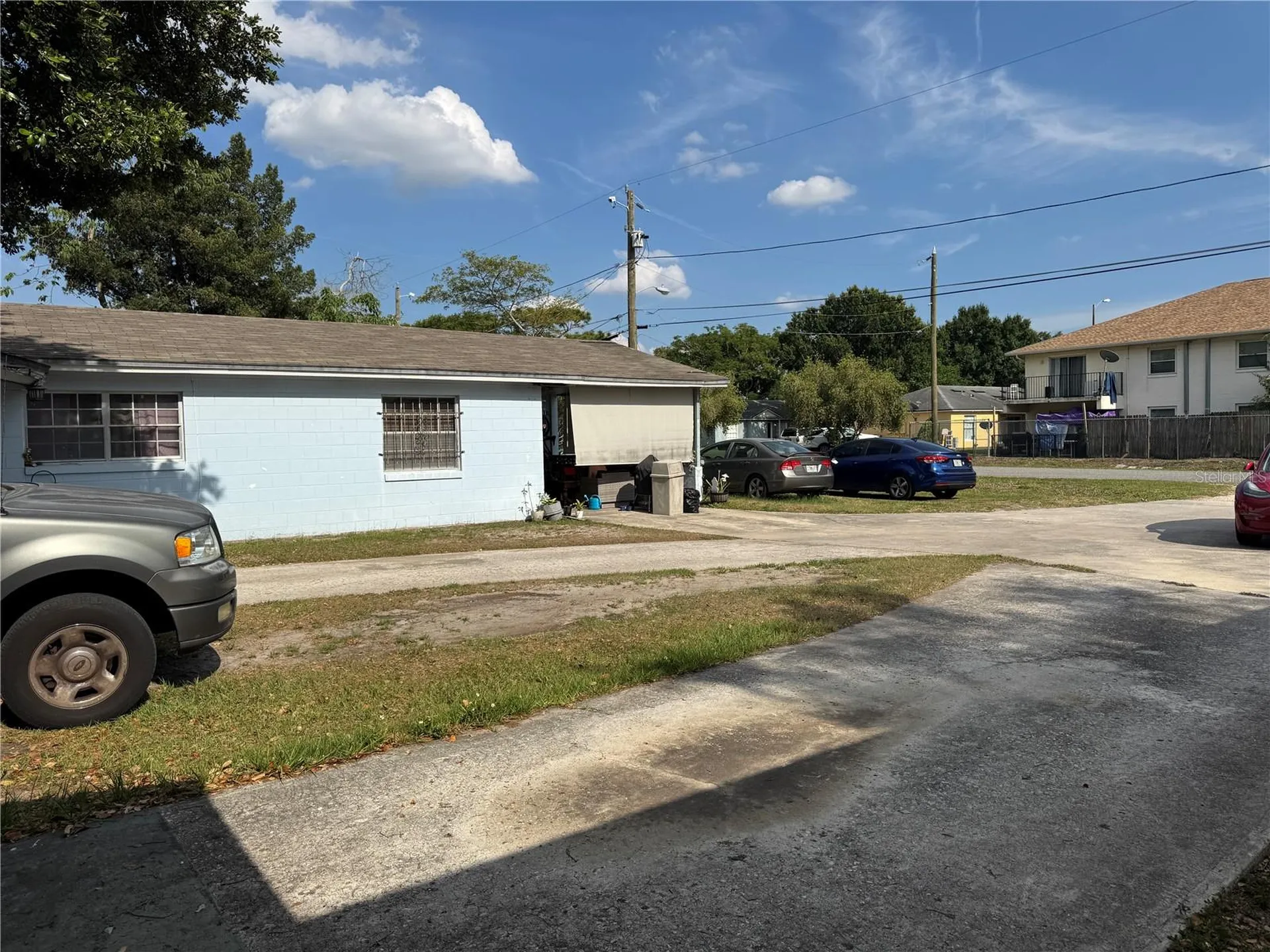 207 E Buchanon Avenue Orlando FL 32809