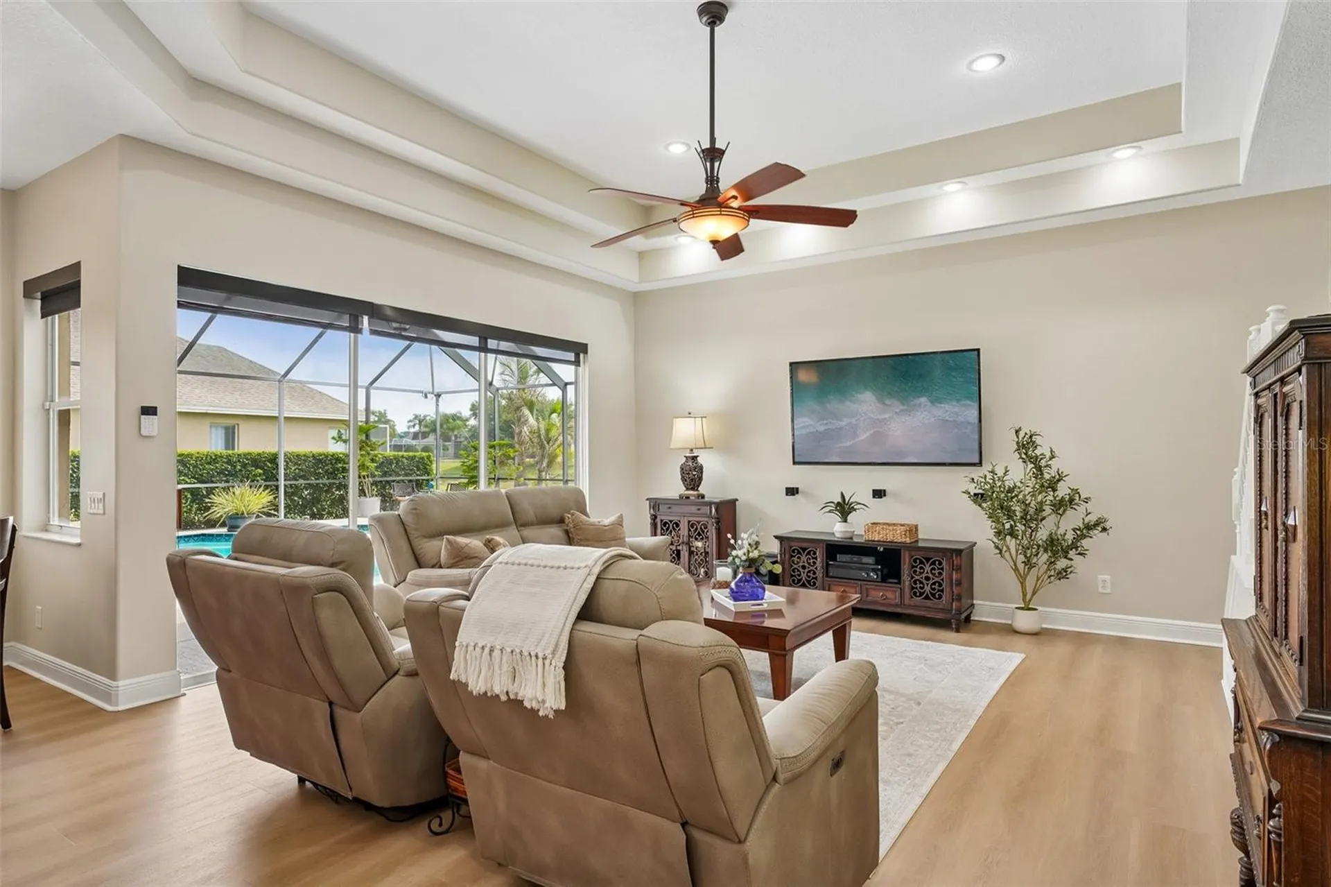 19117 Mandarin Grove Place Tampa FL 33647