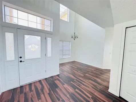 411 Columbia Court Kissimmee FL 34759
