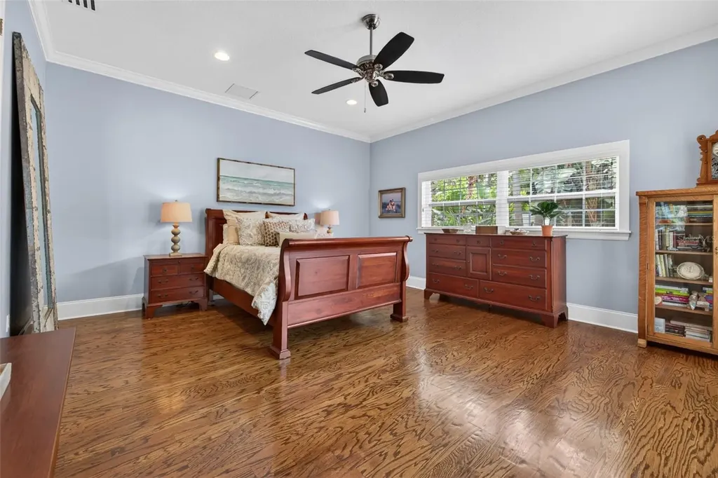 445 Park Avenue Belleair FL 33756