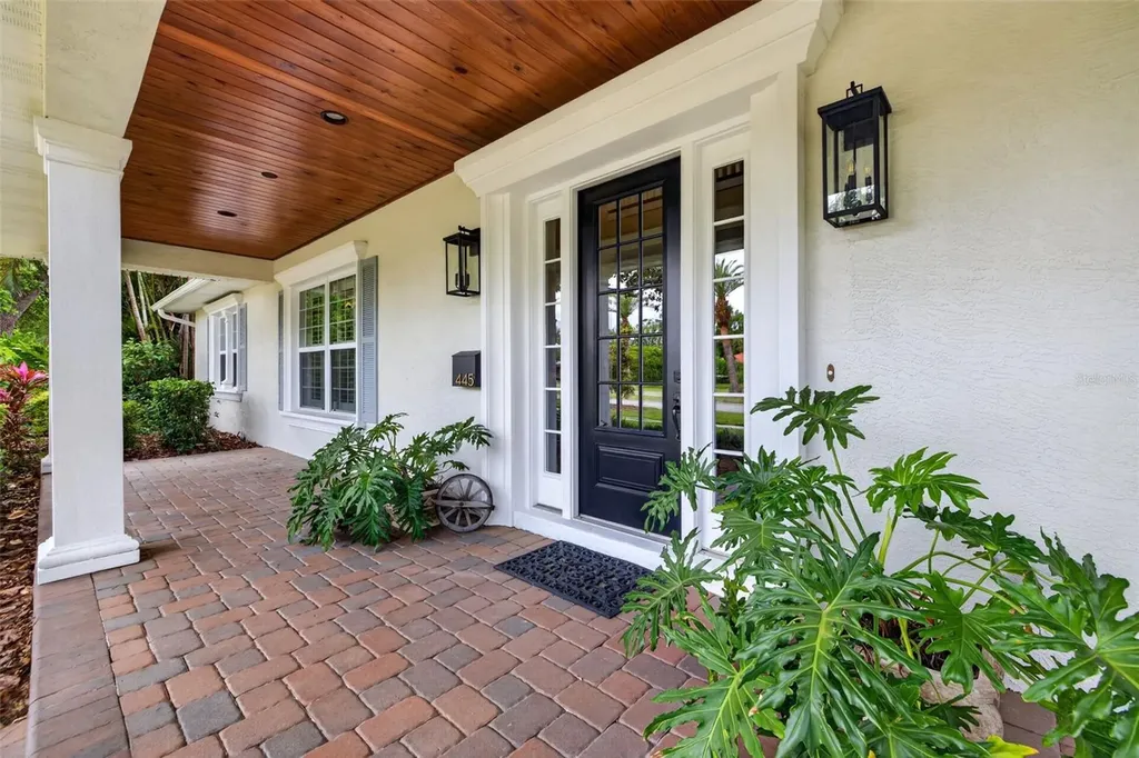 445 Park Avenue Belleair FL 33756