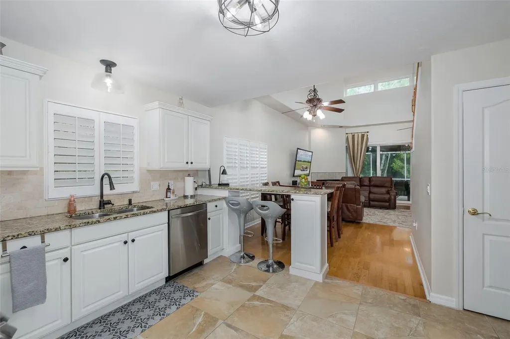 18814 Place Antibes Lutz FL 33558