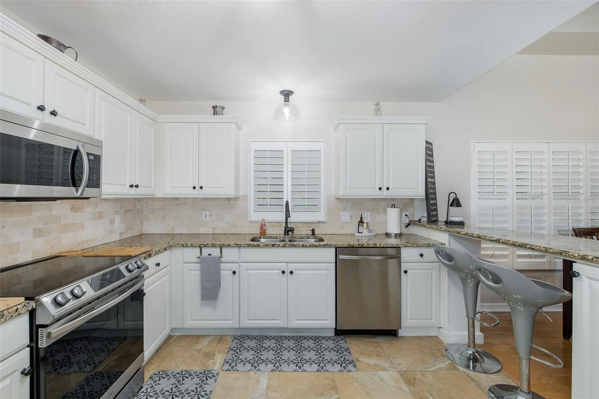 18814 Place Antibes Lutz FL 33558