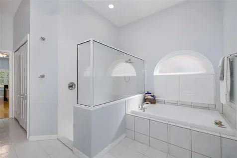 18814 Place Antibes Lutz FL 33558